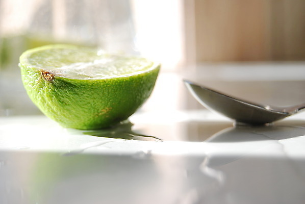 포토 JPG 해외이미지 탁자 귤 사람없음 주방 숟가락 카페 신선 순수 라임 해외202004 해외포토 가구 컨셉 과일 수저 상점 파일형식 이미지허브