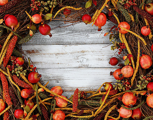 포토 JPG 해외이미지 백그라운드 자연 휴가 사람없음 목재 장식 할로윈 가을 흰색 시골 원형 추수감사절 카피스페이스 해외202004 해외포토 도형 나무 계절 기독교 컬러 재료 공백 생태계 파일형식 이미지허브