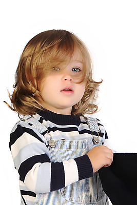 포토 JPG 해외이미지 백인 1 라이프스타일 응시 드레스 옷 여자 얼굴 어린이 백그라운드 건강 한명 사람 흰색 표현 직물 달콤 피부 만족 결백 고립 돌봄 해외202004 해외포토 서양인 시선 감정 컬러 모션 생활 신체부위 맛 파일형식 이미지허브