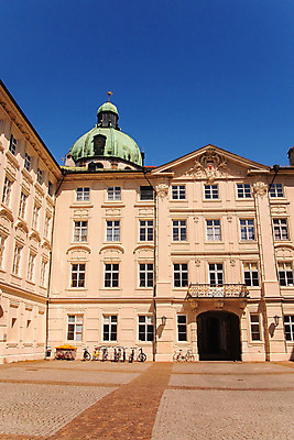 포토 JPG 해외이미지 유럽 건축양식 하늘 미술 사람없음 건물 오스트리아 박물관 해외202004 해외포토 건축물 건축 나라 문화예술 파일형식 이미지허브