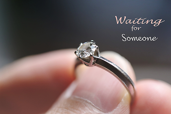 포토 JPG 해외이미지 손 디자인 커플 결혼 컨셉 손가락 가족 추상 사랑 미술 소년 사람없음 빛 반사 엄지손가락 하트 반지 잡기 못 기다림 사인 주기 다이아몬드 삽입 해외202004 해외포토 모양 남자 감정 어린이 무늬 장신구 관계 모션 문화예술 이벤트 신체부위 공구 보석 파일형식 이미지허브