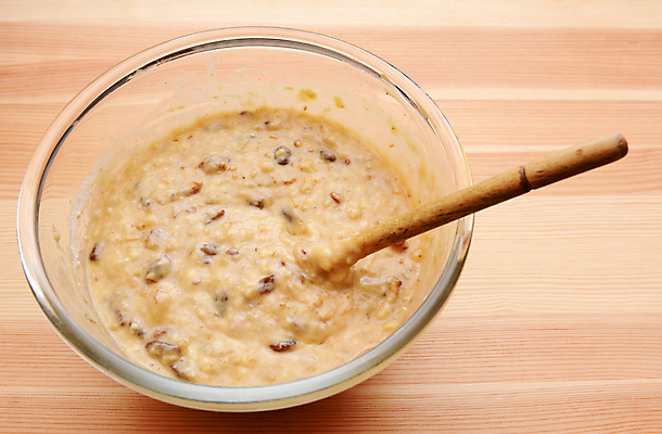 포토 JPG 해외이미지 음식 재료 탁자 디저트 요리 사람없음 목재 숟가락 기구 소나무 사발 혼합 굽기 날것 나무숟가락 생식 해외202004 해외포토 나무 가구 수저 사기그릇 구이 파일형식 이미지허브