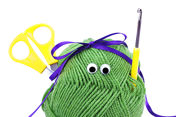 포토 JPG 해외이미지 디자인 산업 리본 얼굴 줄 백그라운드 컨셉 패턴 휴가 기술 미술 취미 사람없음 장식 초록색 노란색 장비 흰색 직물 원형 화려 고리 뜨개질 유머 실 질감 실타래 솜털 양모 고립 멀티 핸드메이드 해외202004 해외포토 도형 감정 컬러 무늬 문화예술 신체부위 파일형식 이미지허브