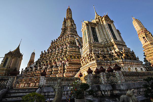 포토 JPG 해외이미지 구름 아시아 모래 파도 바다 섬 여행 태국 자연 하늘 휴가 휴식 동양인 풍경 사람없음 초록색 물 여름 파란색 태양 맑음 만 보트 휴양지 꼬리 방콕 석호 안다만 이국적 파라다이스 푸켓 해외202004 해외포토 자연요소 계절 나라 컬러 컨셉 배_교통 날씨 인종 장소 생태계 파일형식 이미지허브