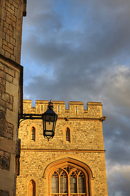 포토 JPG 해외이미지 오렌지 전구 하늘 거리 사람없음 빛 태양 금속 일몰 활발 산책로 램프 저녁 철 강렬 고립 스타일 해외202004 해외포토 자연요소 길 컨셉 과일 재질 조명 노을 야간 파일형식 이미지허브