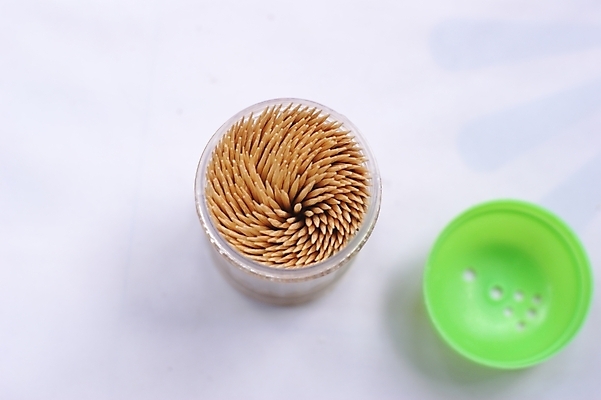 포토 JPG 해외이미지 사람없음 식사 기계 기구 공구 먹기 이쑤시개 실행 해외202004 해외포토 모션 도구 파일형식 이미지허브