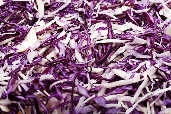 포토 JPG 해외이미지 식물 잡화 계절 음식 조각 백그라운드 잎 다이어트 채소 재료 자연 건강 요리 사람없음 빨간색 머리 보라색 식사 샐러드 흰색 신선 원형 칼 맛 자르기 먹기 싱글 유기농 양배추 날것 윤곽 칼로리 내추럴 고립 영양분 채식주의자 해외202004 해외포토 도형 웰빙 컬러 컨셉 모션 신체부위 생태계 채식 파일형식 이미지허브