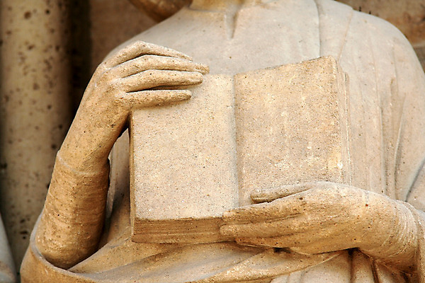 포토 JPG 해외이미지 종교 문화 컨셉 텍스트 아이디어 관리 사람없음 책 조각상 교회 우주 성경 공백 골동품 바위 기록 중세 도서관 신비 대학교 옛날 철학 해외202004 해외포토 교육 종교용품 학교 조형물 돌_바위 역사 파일형식 이미지허브