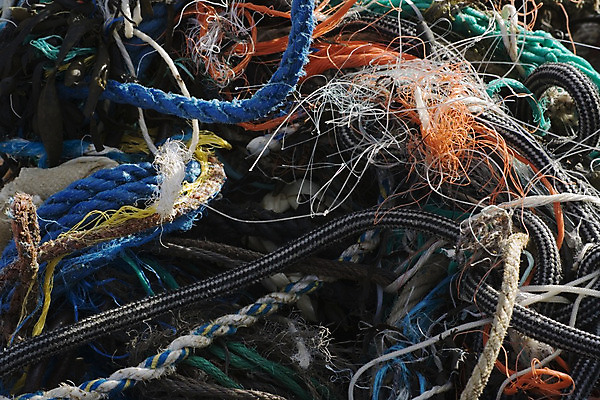 포토 JPG 해외이미지 산업 선 밧줄 바다 여행 패턴 자연 낚시 항해 사람없음 야외 물 항구 힘 장비 잡기 그물 보트 구부린 코드 묶기 묘사 함선 매듭 낚시꾼 기어 흙더미 부표 옛날 해외202004 해외포토 자연요소 줄 무늬 배_교통 교통시설 모션 레저 흙 생태계 파일형식 더미 이미지허브