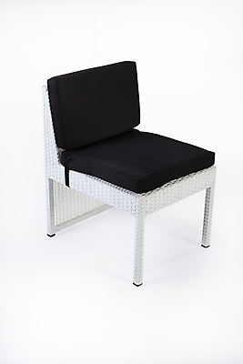 포토 JPG 해외이미지 모양 디자인 가구 백그라운드 패턴 의자 가정 휴식 앉기 사람없음 야외 내부 빛 유행 캠핑 흰색 휴게실 오브젝트 휴양지 슛 안락의자 고립 엮은 안락 해외202004 해외포토 컬러 생활용품 컨셉 무늬 모션 레저 장소 파일형식 이미지허브