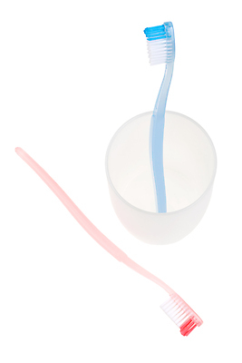 포토 JPG 해외이미지 라이프스타일 길 분홍색 백그라운드 가족 유리 새로움 건강 병원 사람없음 빨간색 파란색 약 침묵 공백 장비 욕실 흰색 신선 붓 입 치아 보호 씻기 빨래 칫솔 플라스틱 자르기 오브젝트 치과의사 고립 돌봄 변기통 위생관리 정중 해외202004 해외포토 컬러 컨셉 가사 의학 관계 모션 재질 관리 생활 신체부위 위생용품 소리 청결 의사 소화기관 파일형식 이미지허브