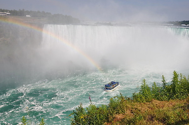 포토 JPG 해외이미지 나무 공원 여행 이동 캐나다 자연 휴가 새로움 풍경 경사 사람없음 초록색 물 파란색 강 환경 미국 폭포 젖음 흐름 안개 가을 바위 시골 신선 개울 떨어짐 매끈함 호기심 나이아가라 내추럴 파라다이스 해외202004 해외포토 자연요소 식물 계절 공공시설 감정 컬러 컨셉 북아메리카 날씨 돌_바위 감각 생태계 파일형식 이미지허브