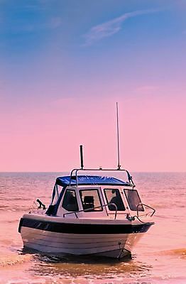 포토 JPG 해외이미지 라이프스타일 스포츠 바다 여행 백그라운드 교통시설 하늘 낚시 휴식 잉글랜드 항해 사람없음 야외 물 파란색 일몰 흰색 보트 함선 뱃놀이 해외202004 해외포토 자연요소 컬러 교통 컨셉 배_교통 레저 영국 생활 노을 전통놀이 시설 파일형식 이미지허브