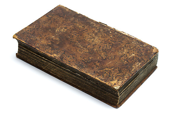 포토 JPG 해외이미지 교육 종이 과학 백그라운드 텍스트 날씨 추상 미술 사람없음 책 스터디 독서 갈색 쌓기 검은색 성경 손상 수확 골동품 덮개 흰색 얼룩 거친 역사 도서관 오브젝트 질감 복고 문학 페이지 고립 그런지 옛날 중고 해외202004 해외포토 컬러 컨셉 무늬 농업 종교용품 모션 문화예술 학습 뚜껑 파일형식 이미지허브