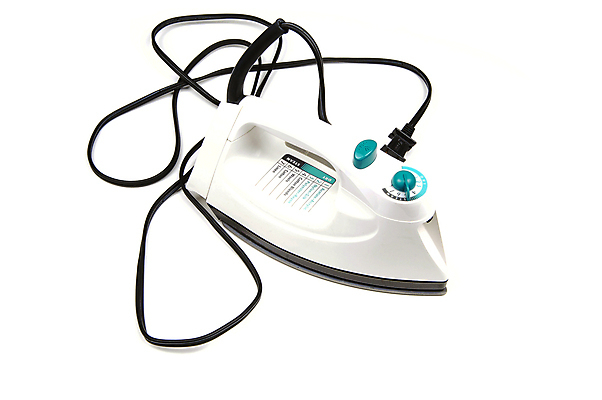 포토 JPG 해외이미지 옷 백그라운드 가정 버튼 주택 따뜻함 손잡이 사람없음 물 금속 힘 장비 흰색 공구 직물 업무 뜨거움 플랫 코드 빨래 몸무게 수증기 플라스틱 난방기 철 오브젝트 싱글 언론 분무기 온도 고립 철강 해외202004 해외포토 자연요소 컬러 가사 재질 건물 도구 작업 난방용품 파일형식 이미지허브