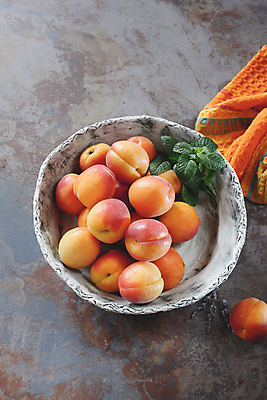 포토 JPG 해외이미지 주간 식물 계절 꽃 음식 백그라운드 잎 다이어트 오렌지 자연 탁자 디저트 건강 사람없음 목재 여름 노란색 바구니 식사 침묵 봄 바위 시골 신선 그룹 사발 달콤 정상 잼 계산대 오브젝트 준비 유기농 날것 향기 머리위 성분 라벤더 살구 숙성 영원 옛날 채식주의자 핸드메이드 해외202004 해외포토 자연요소 나무 웰빙 컬러 가구 과일 재료 소리 돌_바위 사기그릇 소스_음식 맛 허브 생태계 채식 냄새 파일형식 이미지허브