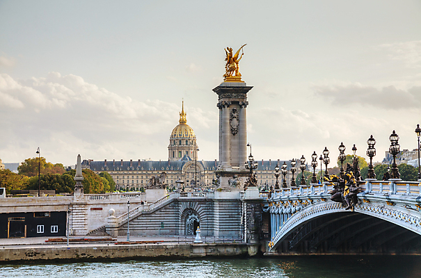 포토 JPG 해외이미지 유럽 조각 여행 건축양식 거리 사람없음 강 조각상 프랑스 도시 박물관 천연기념물 프랑스어 바로크 파리(프랑스) 해외202004 해외포토 문자 건축 나라 조형물 파일형식 이미지허브