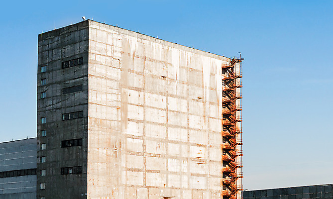 포토 JPG 해외이미지 구름 계절 산업 벽 여행 창문 하늘 사람없음 야외 건물 파란색 계단 가을 위험 큼 사건 버리기 위협 감염 수납 낭비 원자력 방사선 생태학 옛날 우크라이나 재앙 콘크리트 해외202004 해외포토 자연요소 건축물 교육 유럽 컬러 컨셉 모션 에너지 크기 파일형식 이미지허브