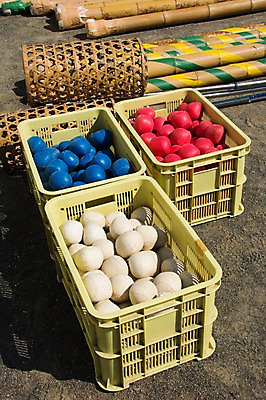 포토 JPG 주간 공 사람없음 야외 상자 바구니 가을 장대 체육대회 모래주머니 국내포토 자연요소 계절 체육 대회 파일형식