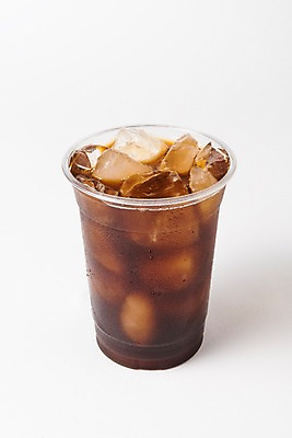 포토 JPG 커피 음료 사람없음 컵 카페 메뉴 아이스아메리카노 테이크아웃컵 국내포토 식기 상점 아메리카노 아이스커피 파일형식