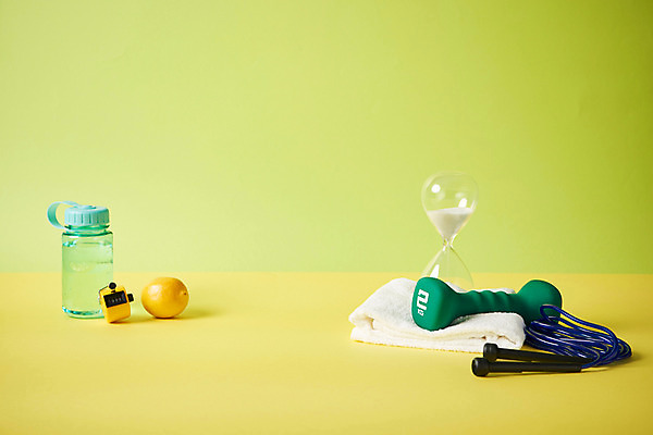 포토 JPG 다이어트 사람없음 수건 아령 목표 레몬 물병 모래시계 줄넘기 레몬디톡스 초시계 국내포토 모래 시계 컨셉 과일 건강 위생용품 운동 물통 파일형식 디톡스