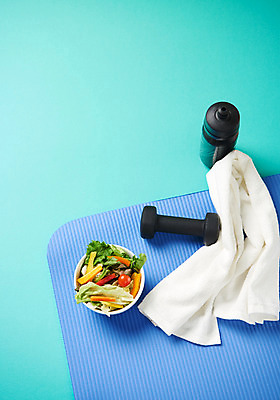 포토 JPG 다이어트 사람없음 수건 운동 아령 샐러드 매트 목표 물병 국내포토 음식 컨셉 건강 위생용품 물통 파일형식