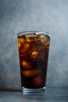 포토 JPG 커피 음료 디저트 사람없음 컵 얼음 카페 메뉴 아이스커피 아이스아메리카노 국내포토 자연요소 식기 음식 상점 아메리카노 파일형식