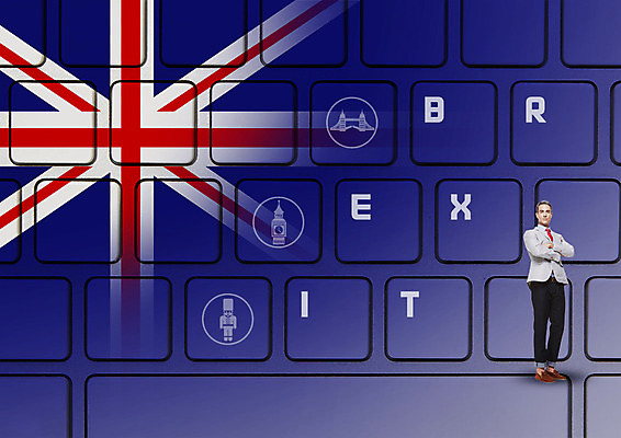 전신 PSD 서양인 편집 편집이미지 남자 40대 비즈니스 영국 한명 서기 성인 팔짱 글로벌비즈니스 키보드 비즈니스맨 빅벤 영국군인 가교 이미지편집 외국인 1 건축물 유럽 중년 모션 사람 글로벌 군인 직장인 시계탑 런던 파일형식