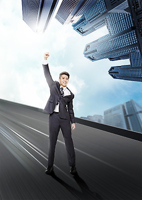 전신 PSD 구름 편집 편집이미지 남자 도로 비즈니스 하늘 한명 서기 웃음 빌딩 20대 성인 파이팅 한국인 비즈니스맨 이미지편집 자연요소 1 길 교통시설 모션 표정 사람 동양인 청년 건물 직장인 파일형식