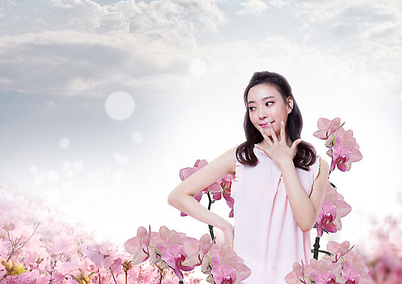 PSD 구름 편집 편집이미지 여자 꽃 허리손 포즈 하늘 한명 상반신 20대 성인 봄 한국인 의료성형뷰티 이미지편집 자연요소 식물 1 계절 사람 동양인 청년 파일형식