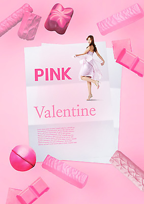 전신 PSD 서양인 편집 편집이미지 드레스 여자 종이 분홍색 한명 서기 20대 성인 옆모습 초콜릿 초코바 이미지편집 외국인 1 옷 뷰포인트 컬러 모션 디저트 사람 청년 파일형식