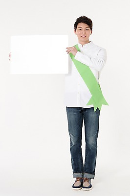 포토 JPG 스튜디오촬영 전신 배너 남자 캠페인 사각프레임 프레임 실내 한명 서기 웃음 들기 손짓 성인 앞모습 30대 자연보호 그린캠페인 한국인 가리킴 흰배경 어깨띠 성인남자한명만 국내포토 1 뷰포인트 백그라운드 모션 자연 표정 사람 동양인 내부 장년 사각형 흰색 보호 남자한명만 성인남자만 파일형식