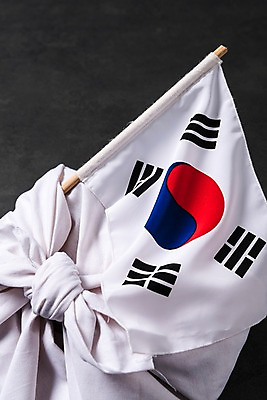 포토 JPG 스튜디오촬영 문화 한국 사람없음 국기 태극기 삼일절 보따리 전쟁 희생 애국심 광복절 국내포토 아시아 실내 공휴일 국경일 파일형식