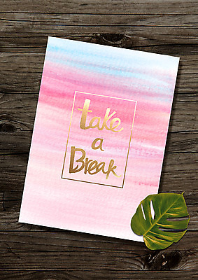 PSD 종이 분홍색 컬러 하늘색 백그라운드 일러스트 캘리그라피 붓터치 나뭇잎 수채화 글자캘리그라피 사람없음 목재 물감 질감 금박 나무배경 국내일러스트 나무 잎 재료 파란색 미술도구 파일형식