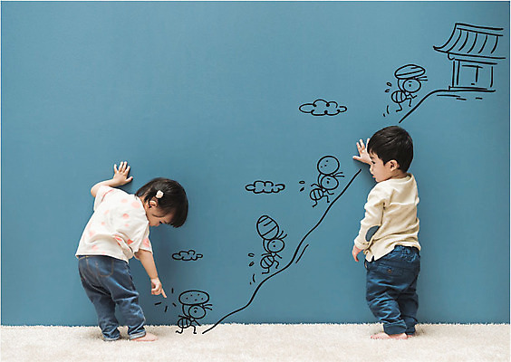 전신 편집이미지 응시 여자 남자 벽 주택 서기 들기 두명 뒷모습 기댐 한국인 가리킴 아기 먹이 개미 이미지편집 AI파일 시선 뷰포인트 곤충 모션 사람 동양인 손짓 건물 파일형식 벡터