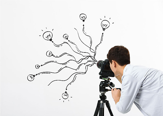 편집이미지 남자 전구 아이디어 한명 서기 상반신 20대 성인 옆모습 카메라 사진촬영 한국인 사진사 성인남자한명만 이미지편집 AI파일 1 뷰포인트 컨셉 모션 사람 동양인 청년 전자제품 촬영 작가 남자한명만 성인남자만 파일형식 벡터