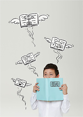 편집이미지 응시 남자 지구 어린이 전구 한명 들기 앞모습 책 우승 일본인 소년한명만 이미지편집 AI파일 외국인 1 시선 뷰포인트 모션 사람 동양인 최고 남자한명만 소년만 파일형식 벡터