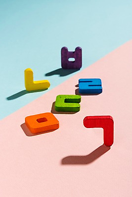 포토 JPG 스튜디오촬영 교육 생각 놀이 한글 사람없음 단어 블록 교구 에듀케이션 국내포토 문자 실내 파일형식