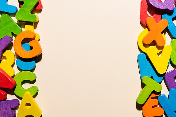 포토 JPG 스튜디오촬영 알파벳 영어 교육 생각 놀이 프레임 사람없음 단어 블록 교구 에듀케이션 국내포토 문자 실내 파일형식