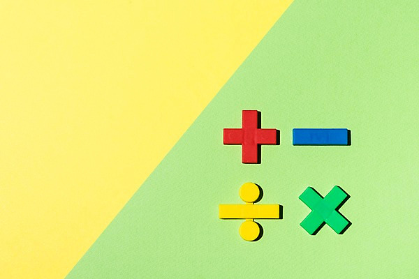 포토 JPG 스튜디오촬영 기호 교육 생각 놀이 사람없음 블록 수학 덧셈 뺄셈 교구 나누기 곱셈 에듀케이션 국내포토 문자 교과목 실내 파일형식