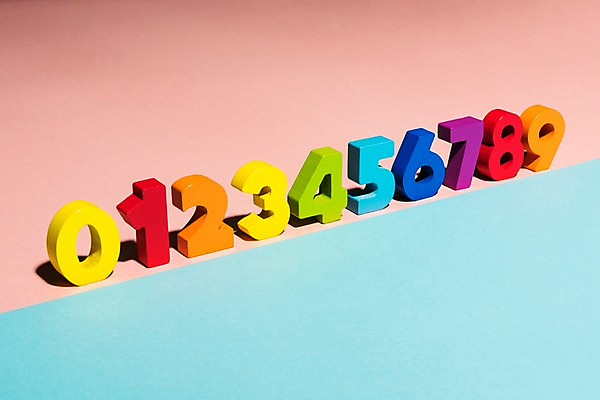 포토 JPG 스튜디오촬영 교육 생각 놀이 사람없음 숫자 블록 수학 교구 에듀케이션 국내포토 문자 교과목 실내 파일형식