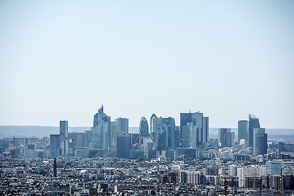 포토 JPG 주간 유럽 하늘 사람없음 야외 건물 하이앵글 고층빌딩 프랑스 파리_프랑스 스카이라인 라데팡스 국내포토 자연요소 건축물 나라 뷰포인트 빌딩 관광지 파일형식