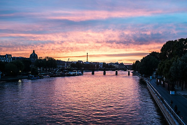 포토 JPG 유럽 풍경 사람없음 야외 건물 일몰 프랑스 다리 도시 야간 파리_프랑스 센강 국내포토 자연요소 건축물 나라 신체부위 강 노을 파일형식