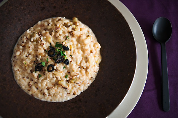 포토 JPG 그릇 실내 사람없음 숟가락 리조또 국내포토 식기 음식 수저 내부 파일형식