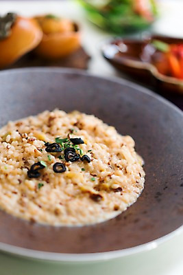 포토 JPG 그릇 실내 사람없음 숟가락 리조또 국내포토 식기 음식 수저 내부 파일형식