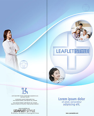 PSD 템플릿 표지디자인 북디자인 출판디자인 여자 표지 노년 남자 어린이 리플렛 2단접지 북커버 의학 가족 병원 웃음 팜플렛 여러명 상반신 20대 성인 30대 한국인 의사 60대 십자 이미지템플릿 다수 관계 표정 사람 동양인 청년 장년 의료진 파일형식