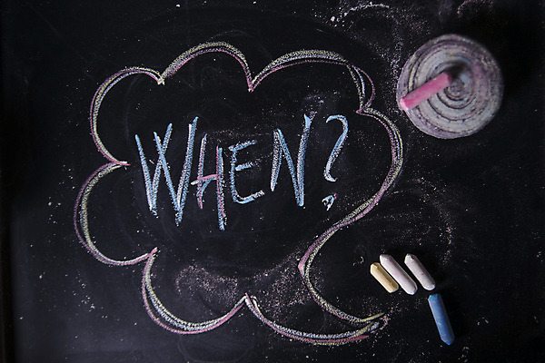 포토 JPG 해외이미지 학교 사람없음 그래픽 단어 칠판 기록 시간 발표 질문 분필 심플 의심 대답 해외202004 해외포토 문자 교육 감정 초크 파일형식 이미지허브