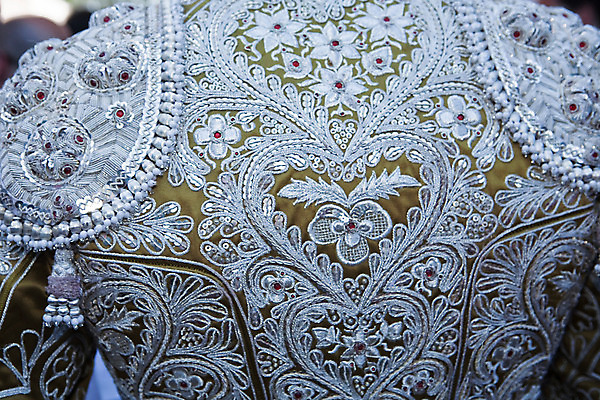 포토 JPG 해외이미지 전통 문화 사람없음 축제 공연 축하 용기 위험 망토 묘사 싸움 민화 스페인어 투우장 해외202004 해외포토 그릇 컨셉 모션 이벤트 그림 투우 파일형식 이미지허브