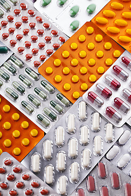 포토 JPG 해외이미지 백그라운드 컨셉 건강 식이요법 병원 사람없음 치료 알약 약 고통 흰색 약초 질병 약국 허브 조제 보충 돌봄 마약 진통제 헬프 해외202004 해외포토 식물 감정 컬러 의학 모션 도움 풀_식물 만들기 파일형식 이미지허브