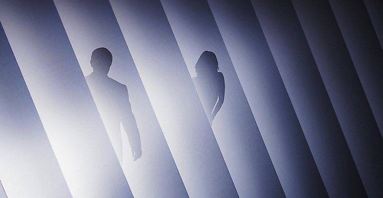 포토 JPG 해외이미지 모양 모델 여자 남자 실루엣 신체 일러스트 통신 성공 사랑 사람 정장 사람없음 옆모습 친구 숫자 여행가방 거울 업무 그룹 군중 수집 사인 검색 사냥 숨김 추적 소통 그런지 스펙트럼 해외202004 해외포토 문자 옷 감정 뷰포인트 컨셉 가방 관계 모션 촬영기법 작업 파일형식 이미지허브